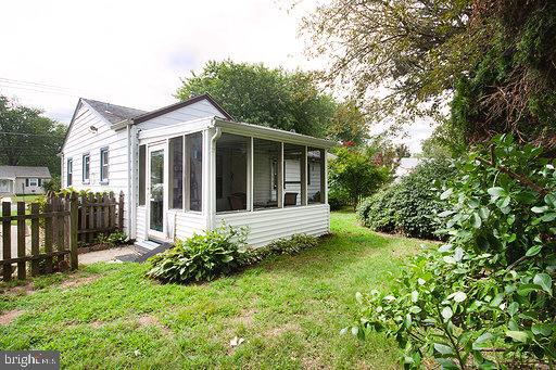 23 Warwick Road Stratford, NJ 08084 - Photo 28 of 35 Exterior Back: Enclosed Deck
