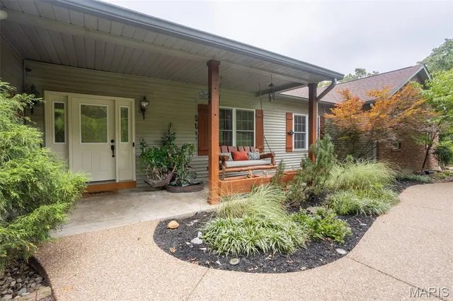 $550,000 | 179 Apache Drive, Pacific, MO 63069