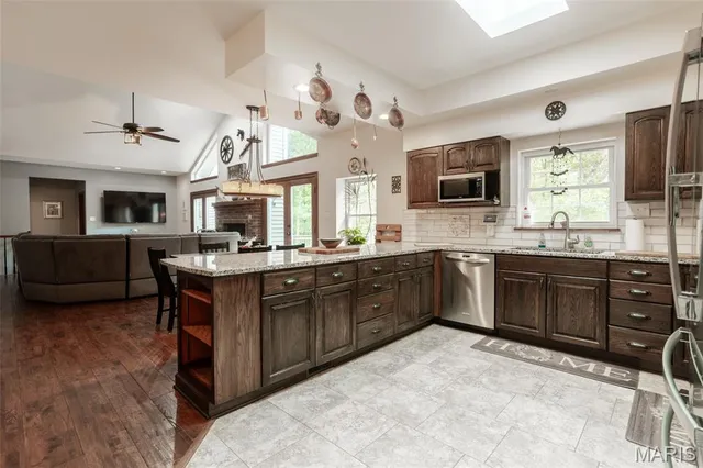 $550,000 | 179 Apache Drive, Pacific, MO 63069