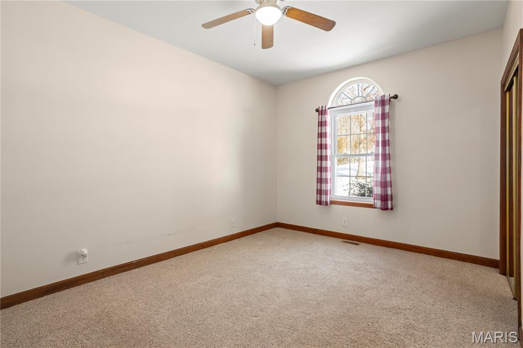 179 Apache Drive Pacific, MO 63069 - Photo 28 of 57