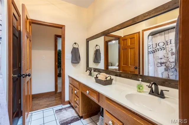 $550,000 | 179 Apache Drive, Pacific, MO 63069