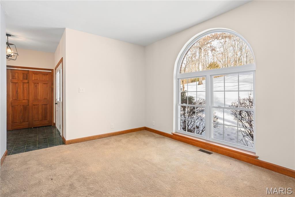 179 Apache Drive Pacific, MO 63069 - Photo 7 of 57