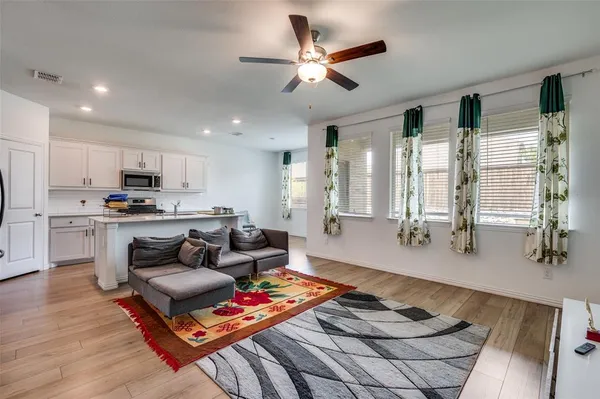 $415,000 | 6125 Fairholme Drive, Aubrey, TX 76227