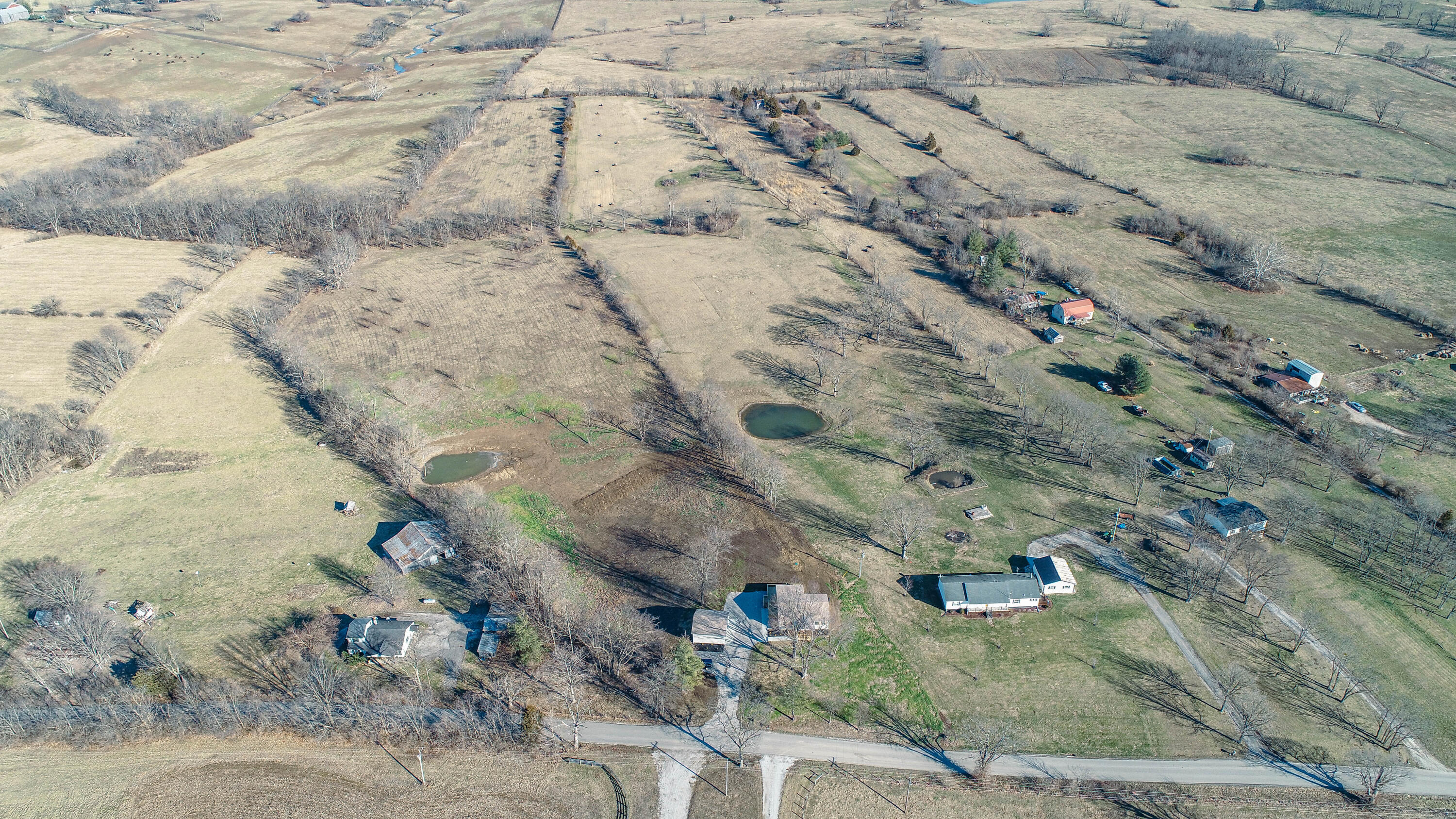 1656 Peacock Road Paris, KY 40361 - Photo 49 of 54 DJI_0036