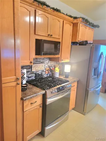$278,000 | 323 West Ross Street, Palmyra, MO 63461