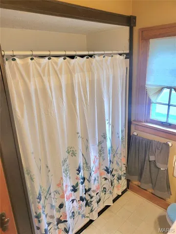 $295,000 | 323 West Ross Street, Palmyra, MO 63461