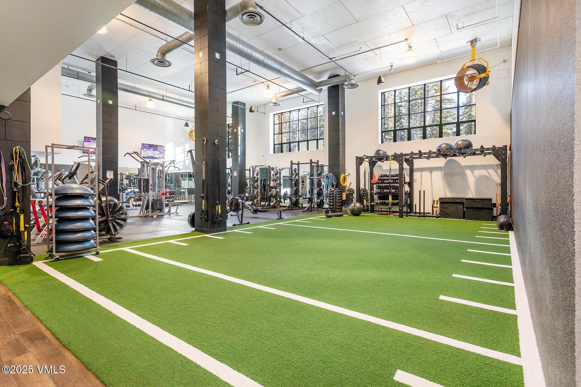 352 East Meadow Drive, Unit J Vail, CO 81657 - Photo 27 of 47 a view of a tennis court