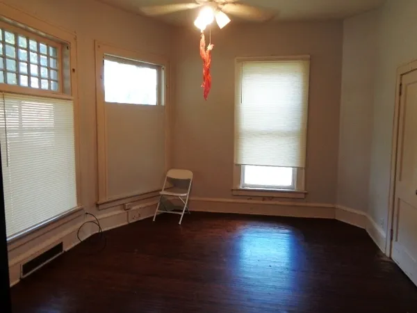 $190,000 | 735 North Court Street, Rockford, IL 61103