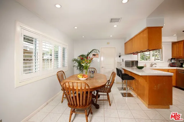 $949,900 | 16600 Nordhoff Street, North Hills, CA 91343