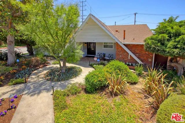 $949,900 | 16600 Nordhoff Street, North Hills, CA 91343