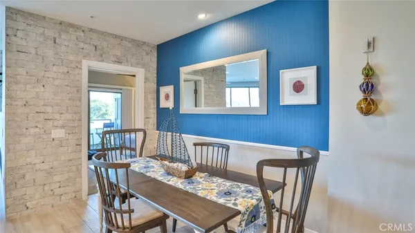 $1,399,000 | 3025 Byron Street, Unit 201, San Diego, CA 92106