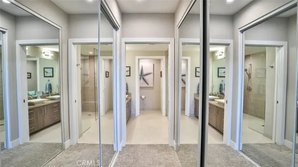 $1,399,000 | 3025 Byron Street, Unit 201, San Diego, CA 92106