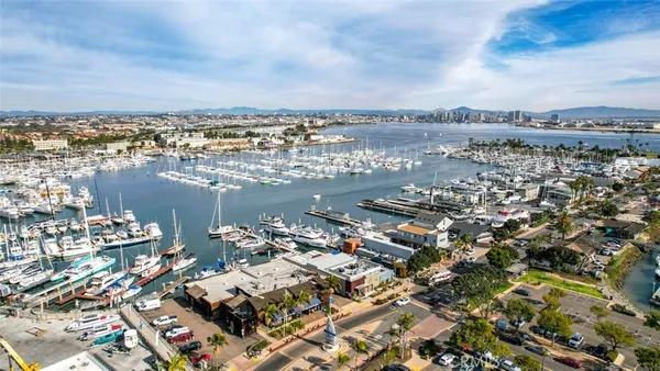 $1,399,000 | 3025 Byron Street, Unit 201, San Diego, CA 92106