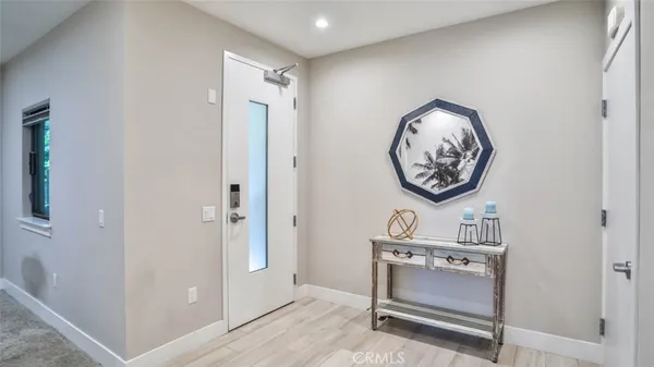 $1,399,000 | 3025 Byron Street, Unit 201, San Diego, CA 92106