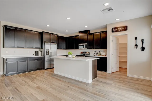 $499,000 | 288 Mount Steele Avenue, Henderson, NV 89015