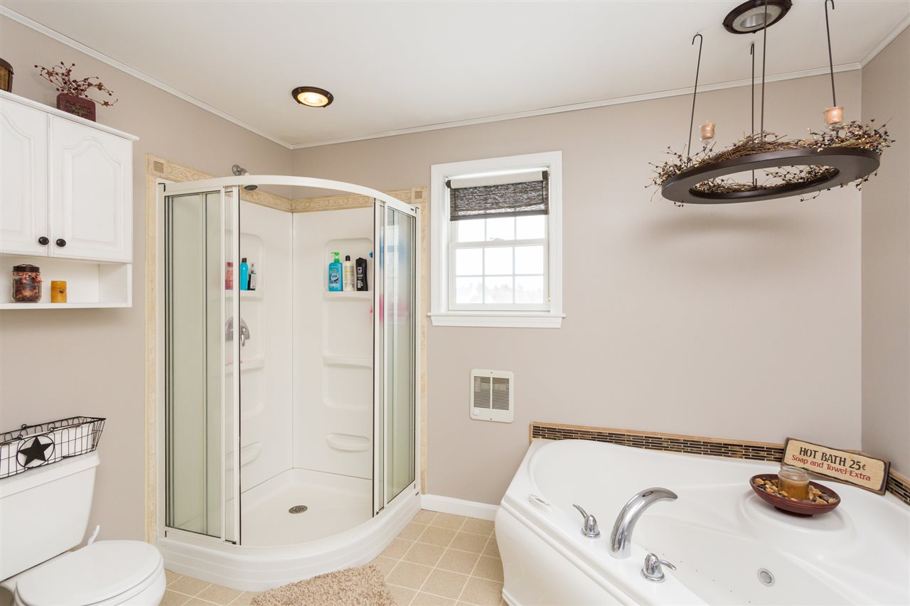 78 Governors Road Farmington, NH 03835 - Photo 21 of 40
