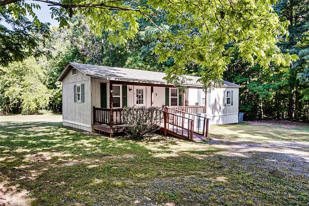 349 Ridge Road Seagrove, NC 27341 - Photo 17 of 50