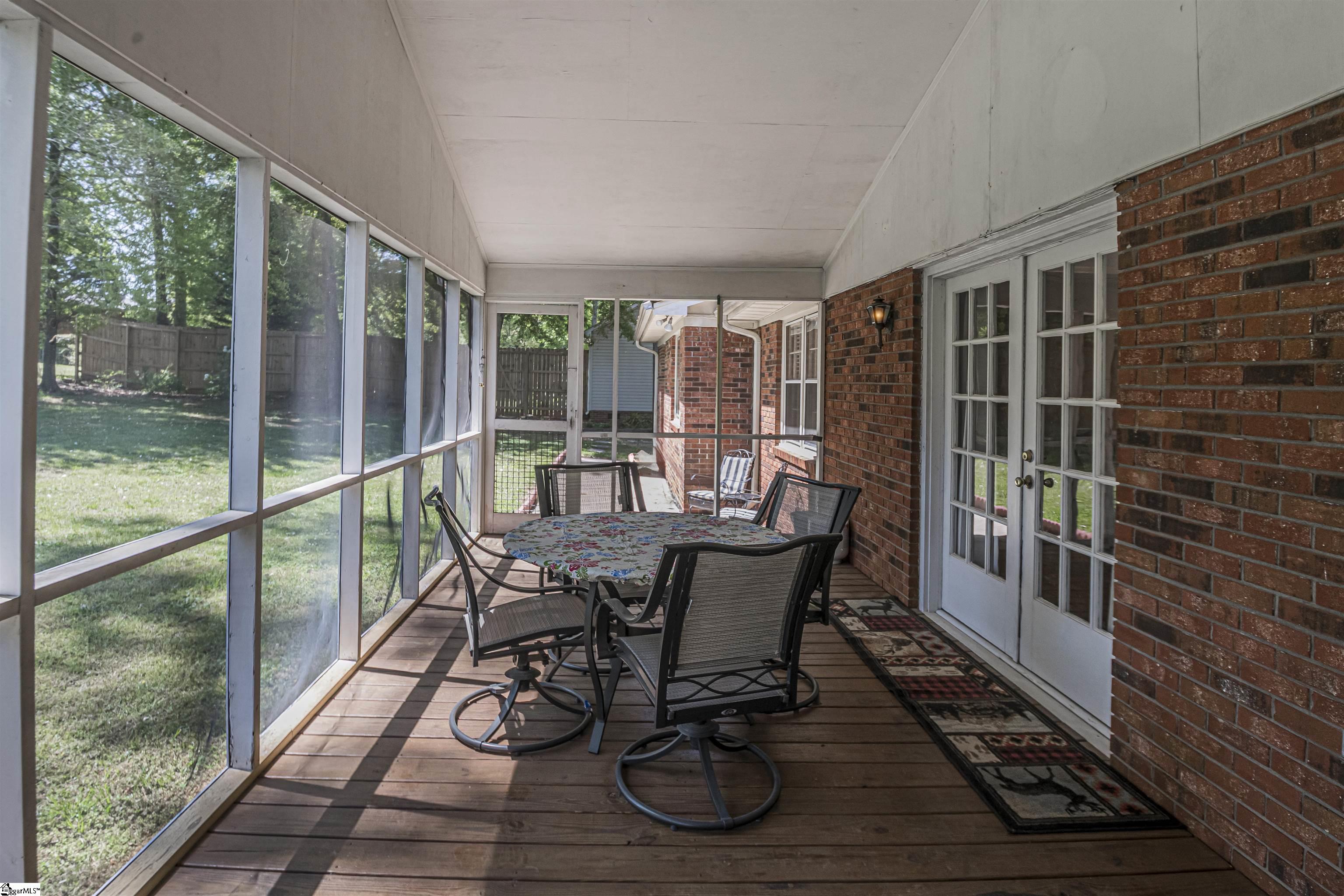 118 Sabra Drive Easley, SC 29642 - Photo 5 of 39