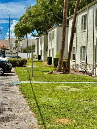 $1,800 | 4607 West North B Street, Unit 107, Tampa, FL 33609