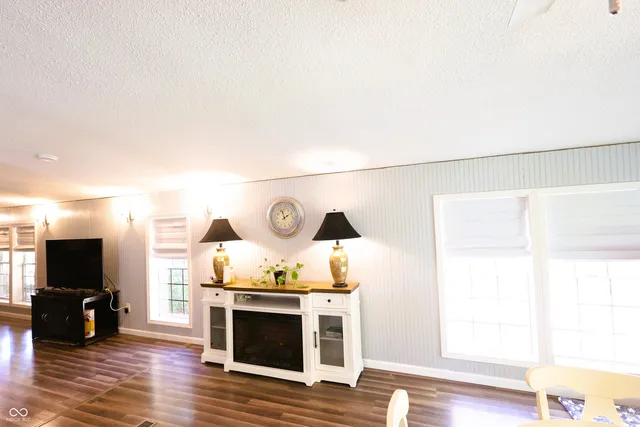 $290,000 | 9769 North Lick Creek Road, Morgantown, IN 46160