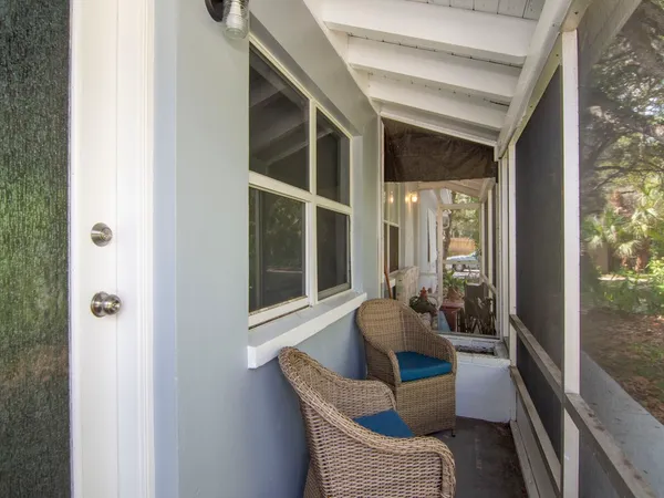 $2,500 | 856 Dahlia Lane, Unit B, Vero Beach, FL 32963