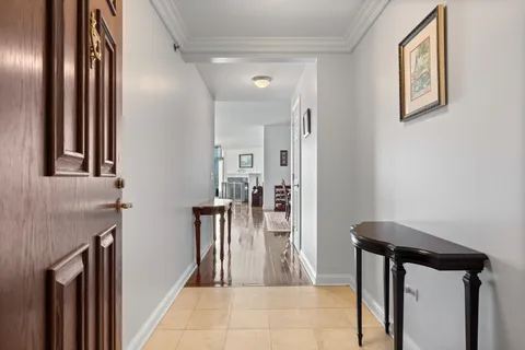 $1,375,000 | 21 East Huron Street, Unit 2803, Chicago, IL 60611