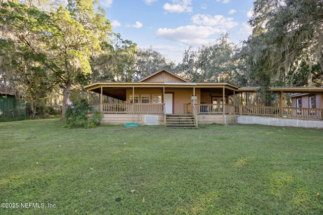 $478,800 | 127 Duck Lane, Crescent City, FL 32112