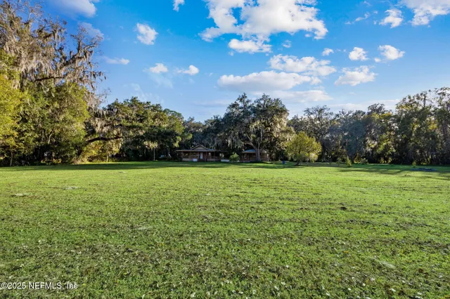 $478,800 | 127 Duck Lane, Crescent City, FL 32112