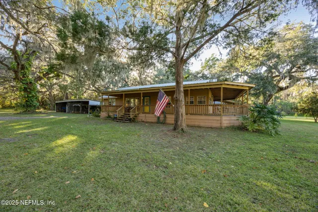 $478,800 | 127 Duck Lane, Crescent City, FL 32112