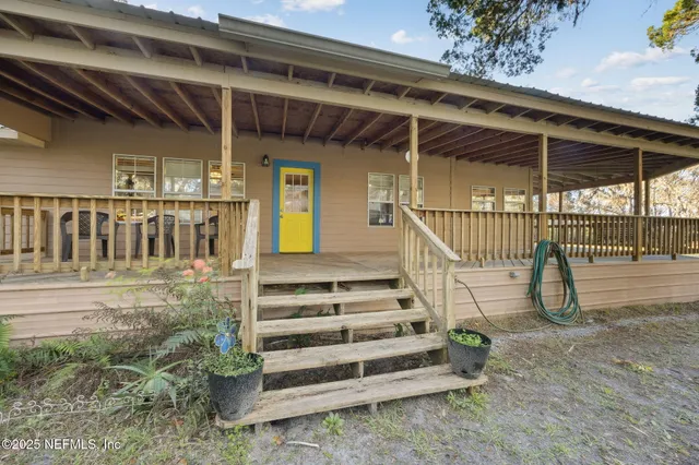 $478,800 | 127 Duck Lane, Crescent City, FL 32112