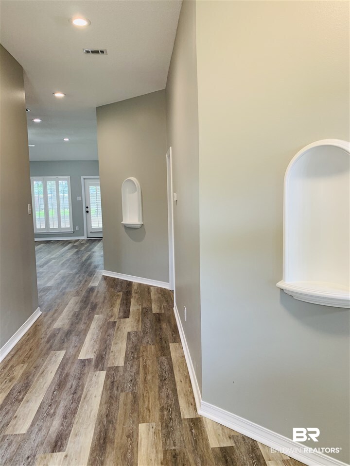 29245 Canterbury Road Daphne, AL 36526 - Photo 10 of 23