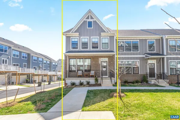 $525,000 | 2604 Flora Vw Drive, Charlottesville, VA 22902