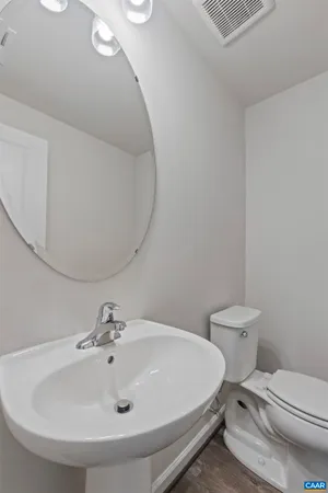 $525,000 | 2604 Flora Vw Drive, Charlottesville, VA 22902