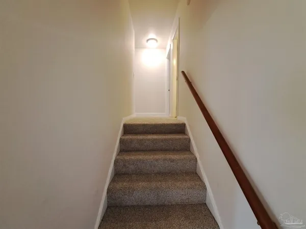 $2,575 | 8598 Meadowbrook Drive, Pensacola, FL 32514