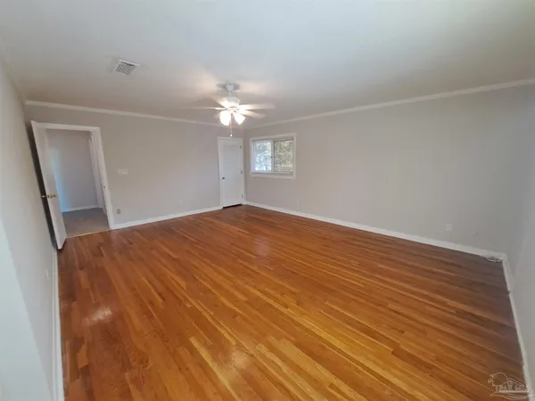 $2,575 | 8598 Meadowbrook Drive, Pensacola, FL 32514