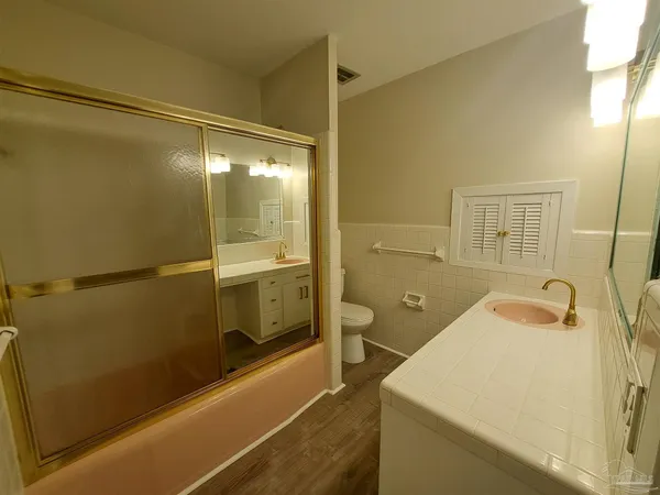 $2,575 | 8598 Meadowbrook Drive, Pensacola, FL 32514