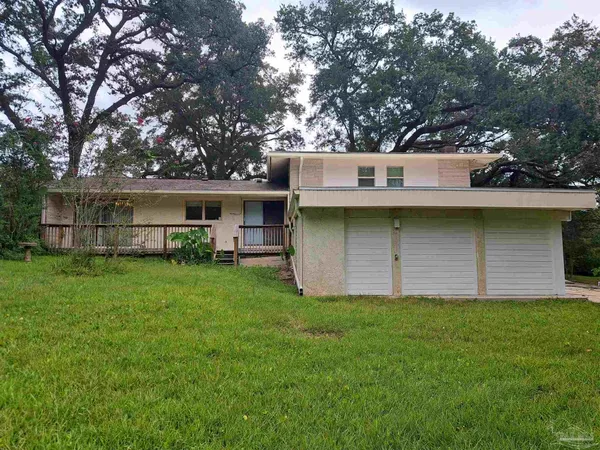 $2,575 | 8598 Meadowbrook Drive, Pensacola, FL 32514