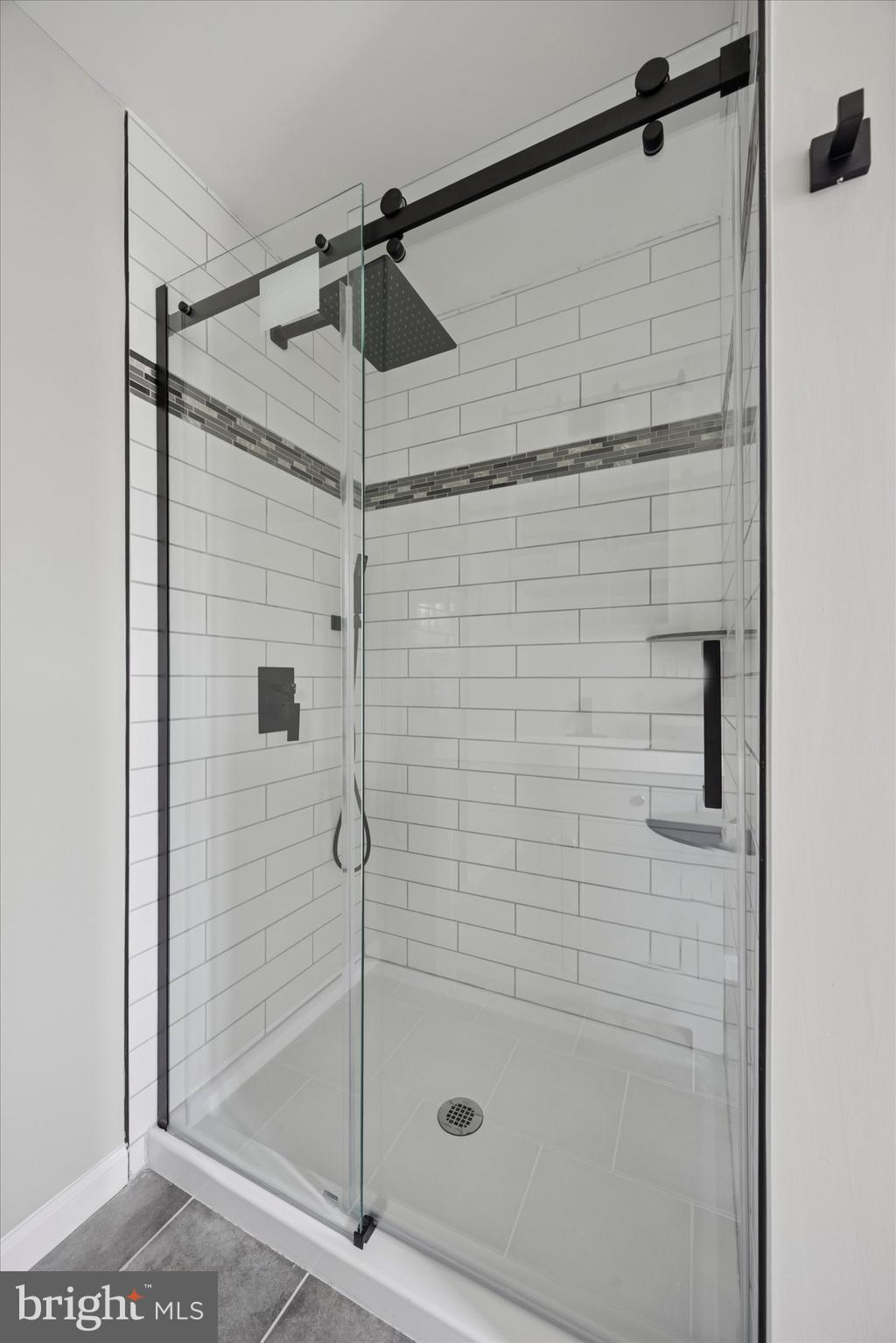 505 Fernwood Avenue Folsom, PA 19033 - Photo 14 of 32 Primary Full Bath