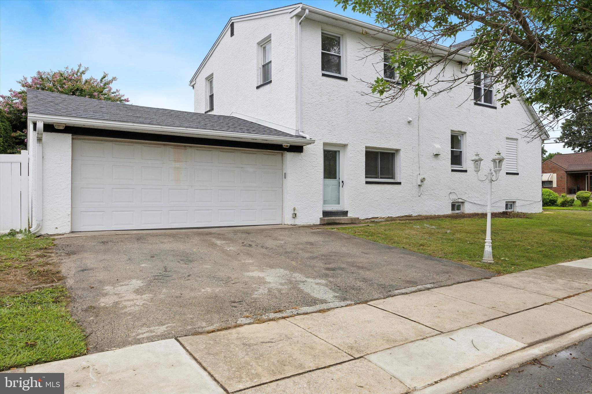 505 Fernwood Avenue Folsom, PA 19033 - Photo 27 of 32