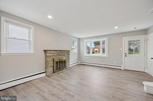 $474,900 | 505 Fernwood Avenue, Folsom, PA 19033