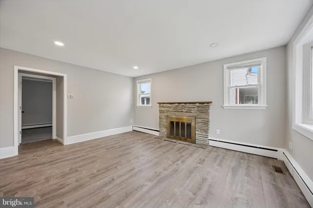 $474,900 | 505 Fernwood Avenue, Folsom, PA 19033