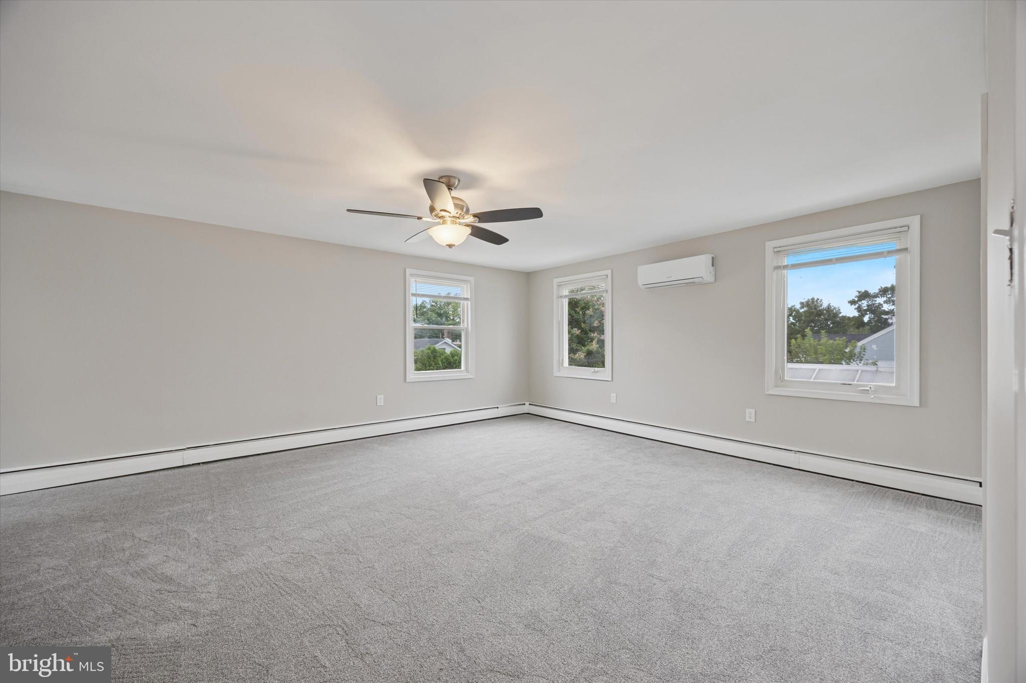 505 Fernwood Avenue Folsom, PA 19033 - Photo 10 of 32 Primary Bedroom