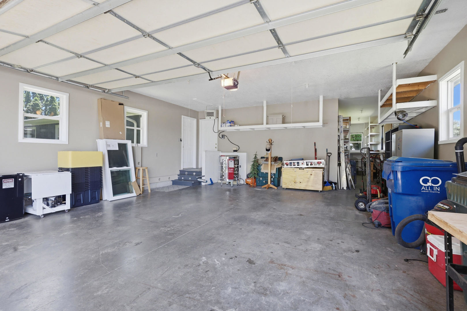 6205 West Kimberly Road Davenport, IA 52806 - Photo 26 of 39