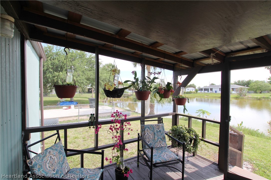 1272 Chobee Loop Okeechobee, FL 34974 - Photo 30 of 32