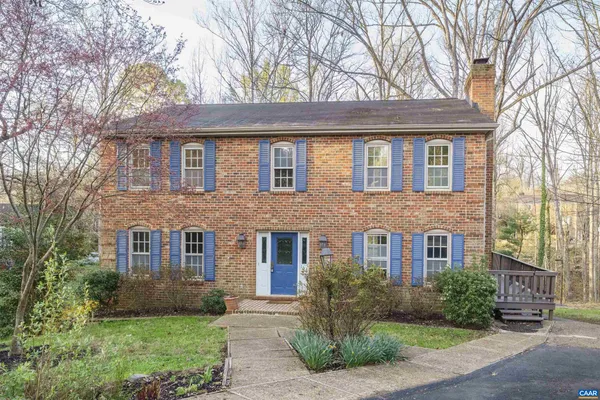 $920,000 | 104 Smithfield Court, Charlottesville, VA 22901