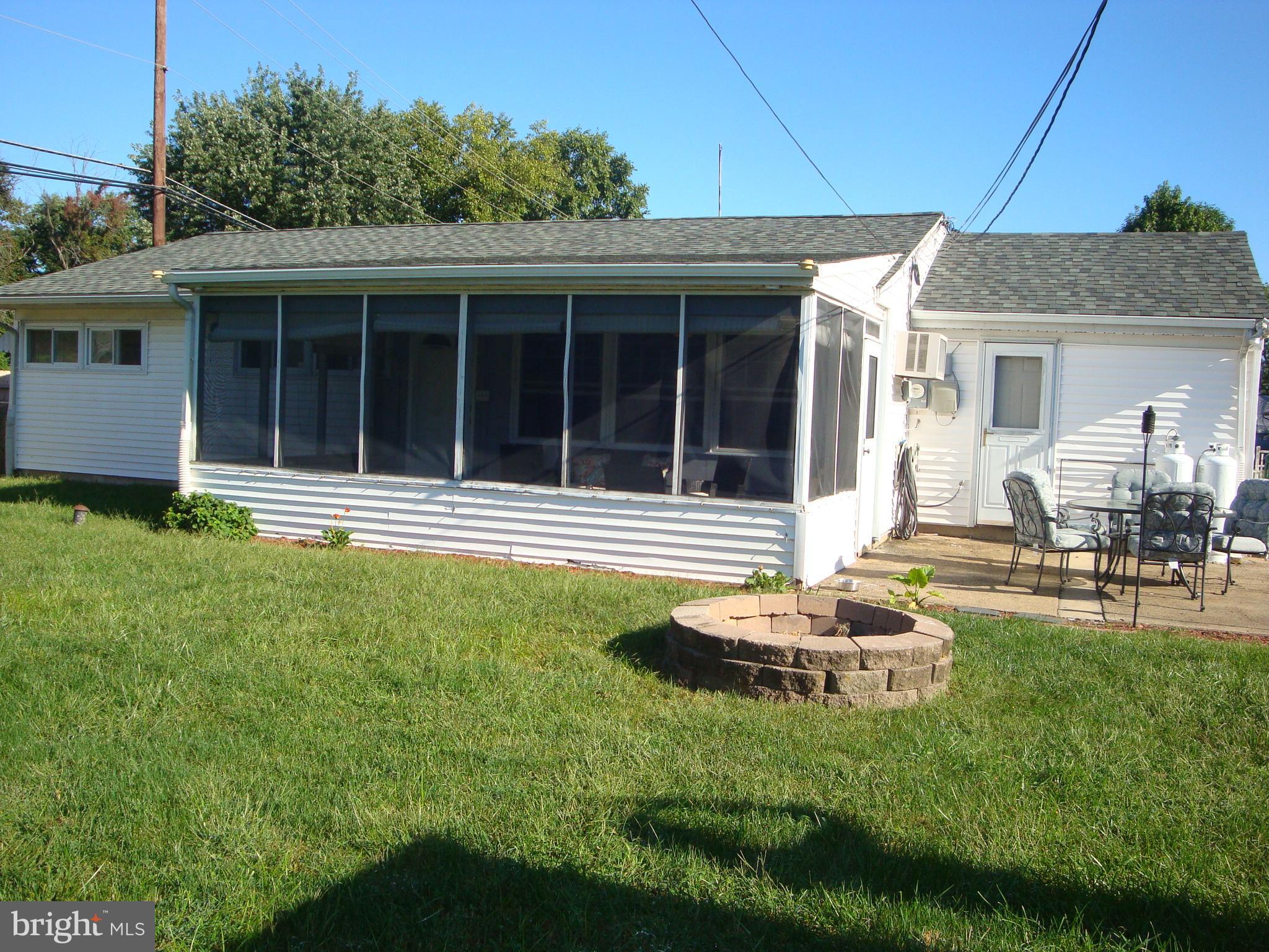 71 Incurve Road Levittown, PA 19057 - Photo 21 of 32 Rear of the Home...picture yourself here!