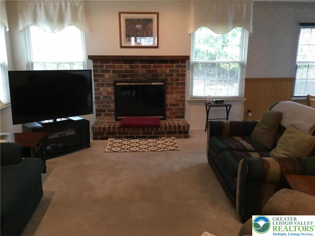 3605 Chalmette Road Allentown, PA 18104 - Photo 22 of 50