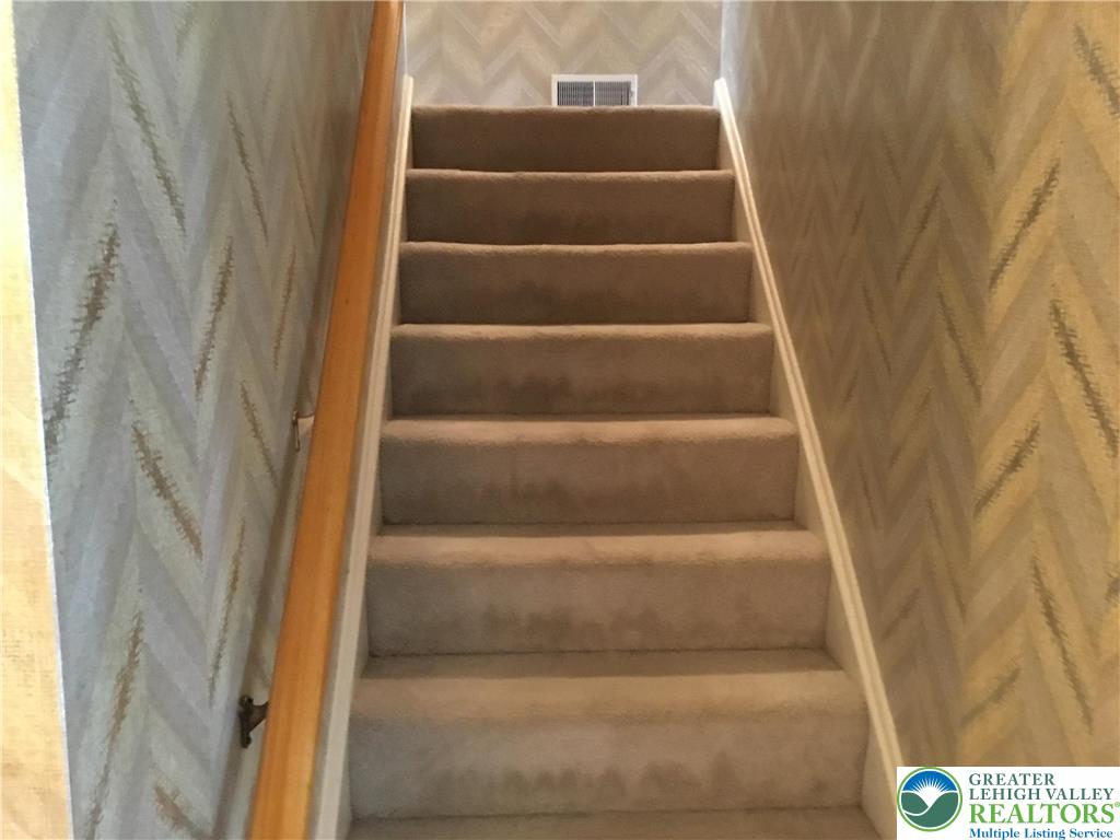 3605 Chalmette Road Allentown, PA 18104 - Photo 25 of 50