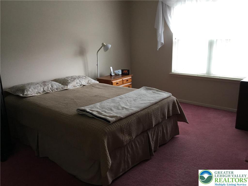 3605 Chalmette Road Allentown, PA 18104 - Photo 30 of 50