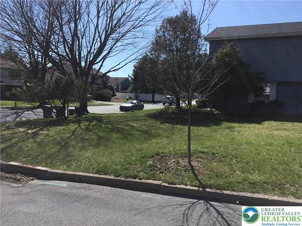 $510,000 | 3605 Chalmette Road, Allentown, PA 18104